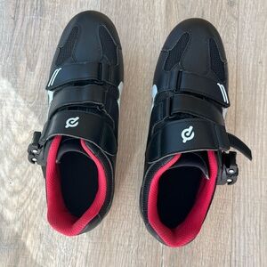 Peloton cycling shoes size 7